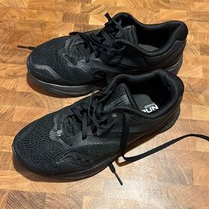 Saucony Kinvara 9 all black running shoes. Light use, lots of miles left!